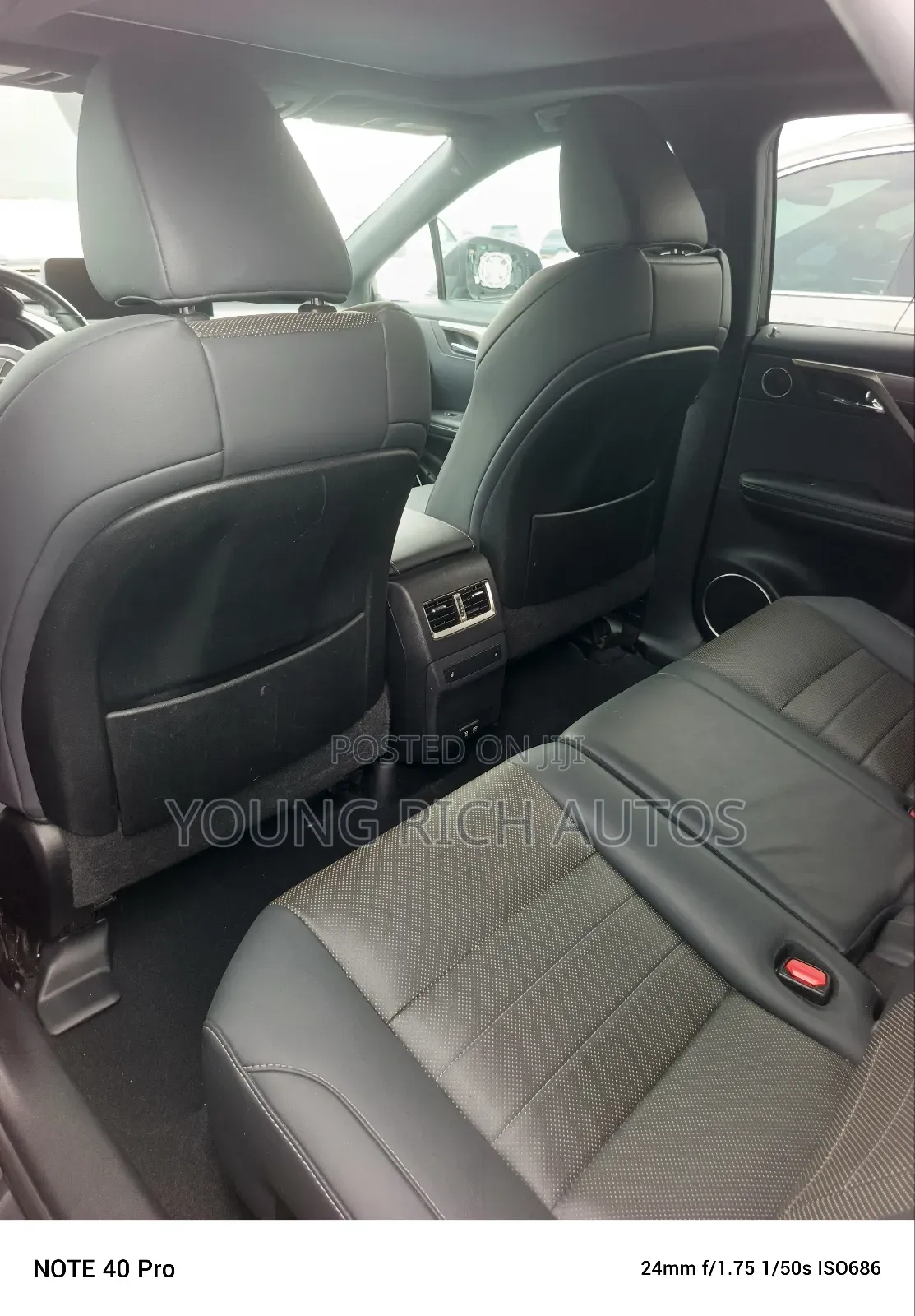 Lexus RX 2022 Black