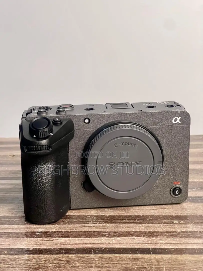 Sony Fx30 Body Only or With Gmaster Lens for Rent