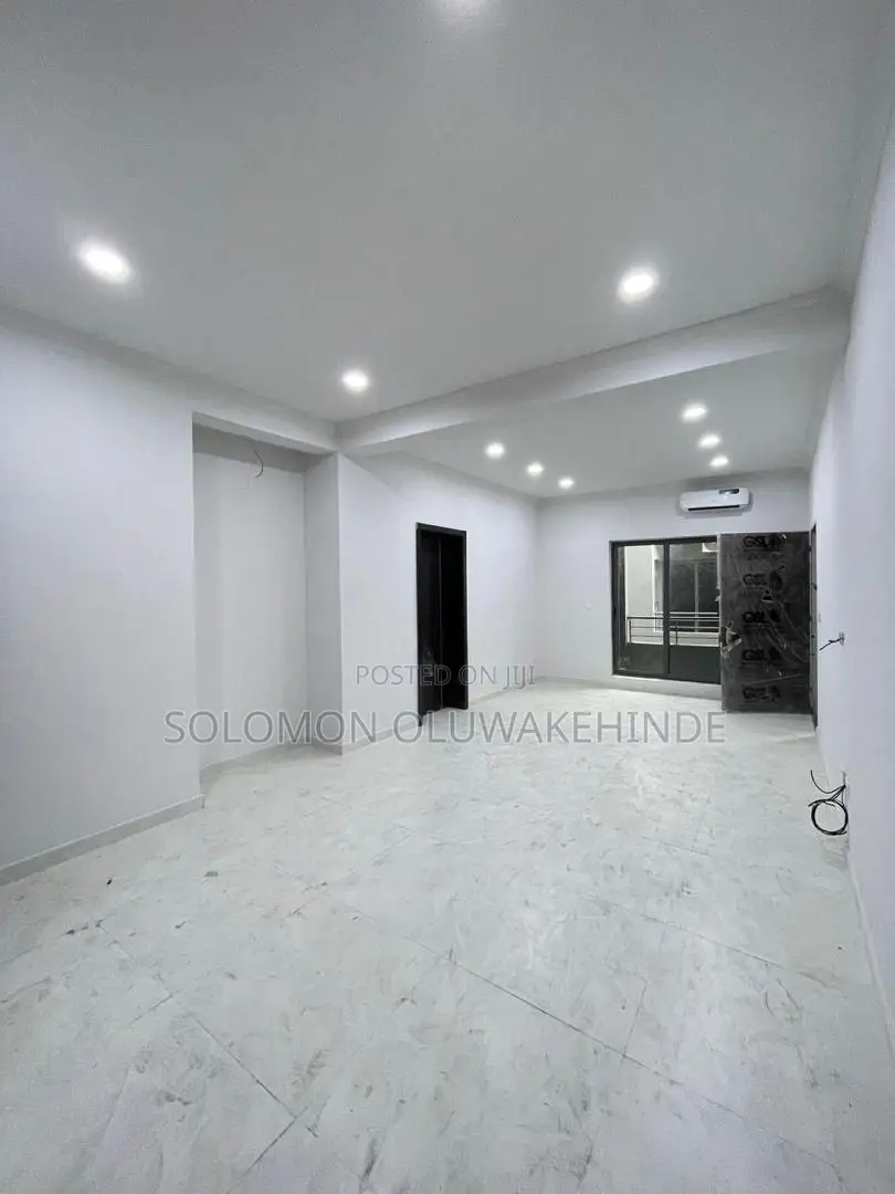2bdrm Apartment in Estate, Ikate for sale