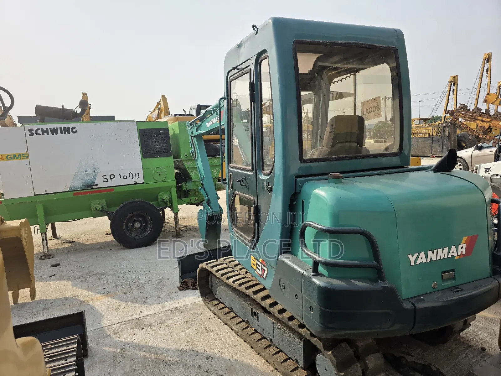 Construction Heavy Duty Equipments