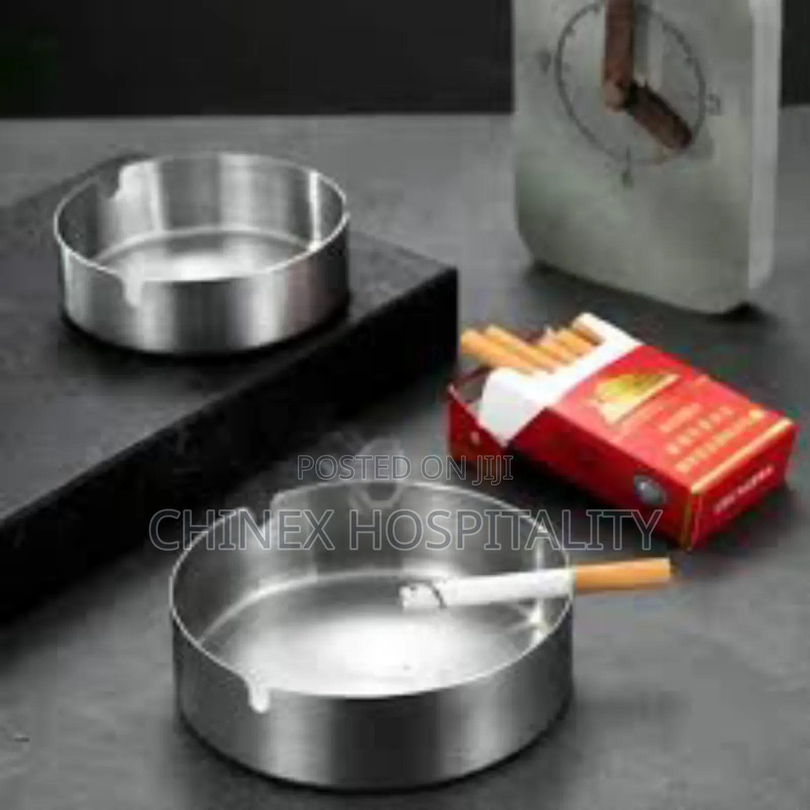Durable Stainless Ash Tray For Hotels, Lounges & Restaurants.