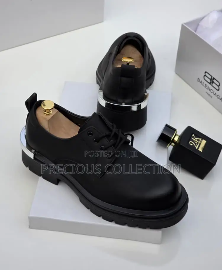 Light Suede Balenciaga Lace Up Black Shoe