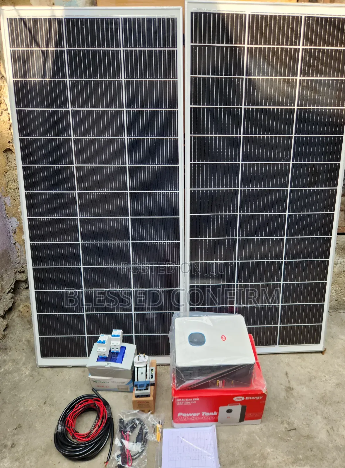 500w Itel Solar Generator + 1kwh Lithium Battery With 2 Panel