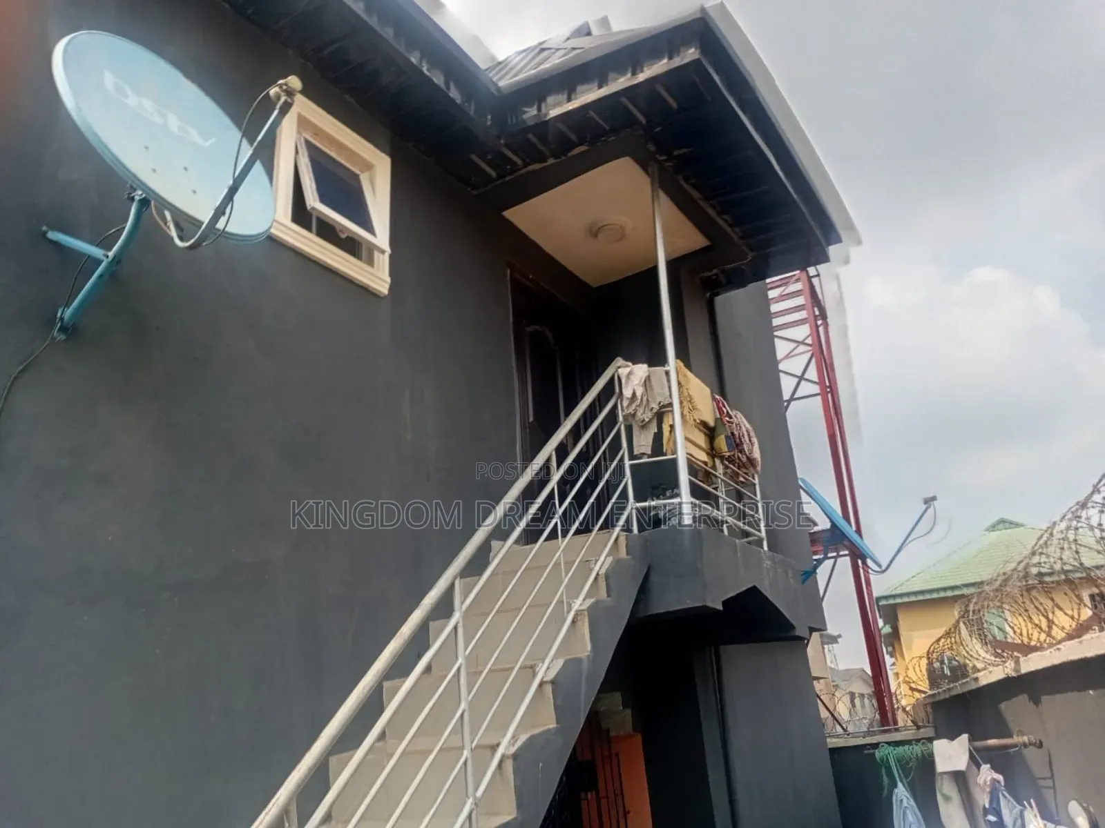 3bdrm Block of Flats in Dalemo, Alakuko for sale