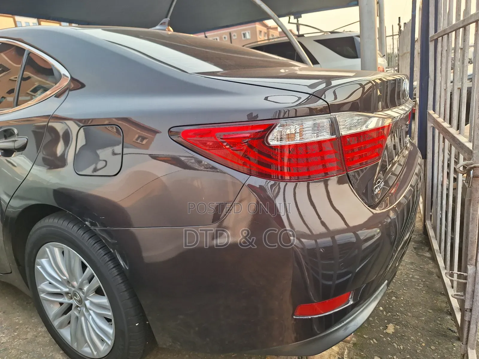 Lexus ES 350 FWD 2014 Brown