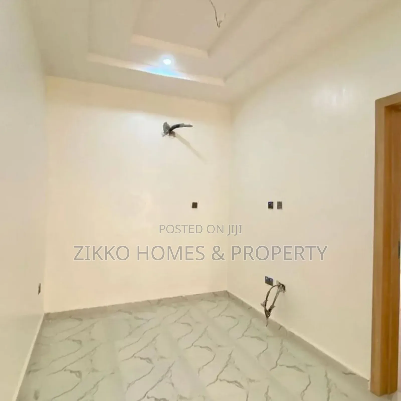 3bdrm Townhouse/Terrace in Victoria Crests Iv, Lekki for sale