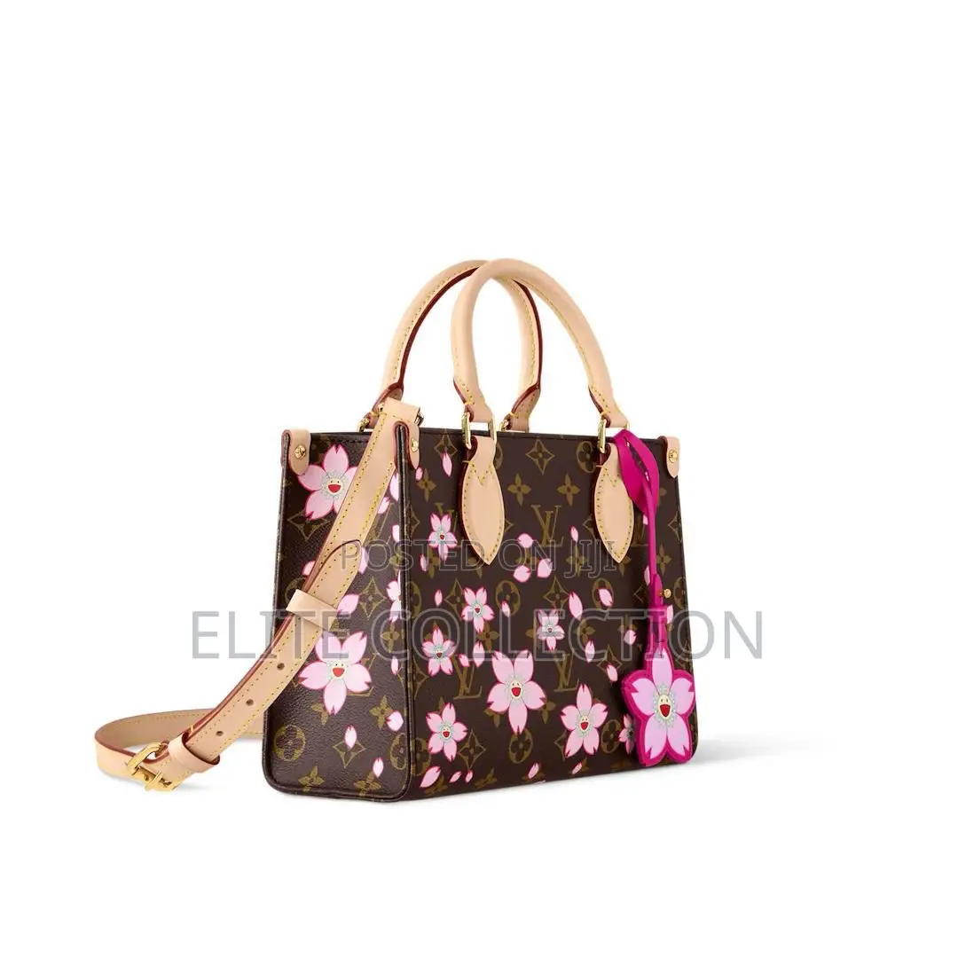 Luxe Louis Vuitton X Takashi Murakami Monogram Bag Medium Sized,