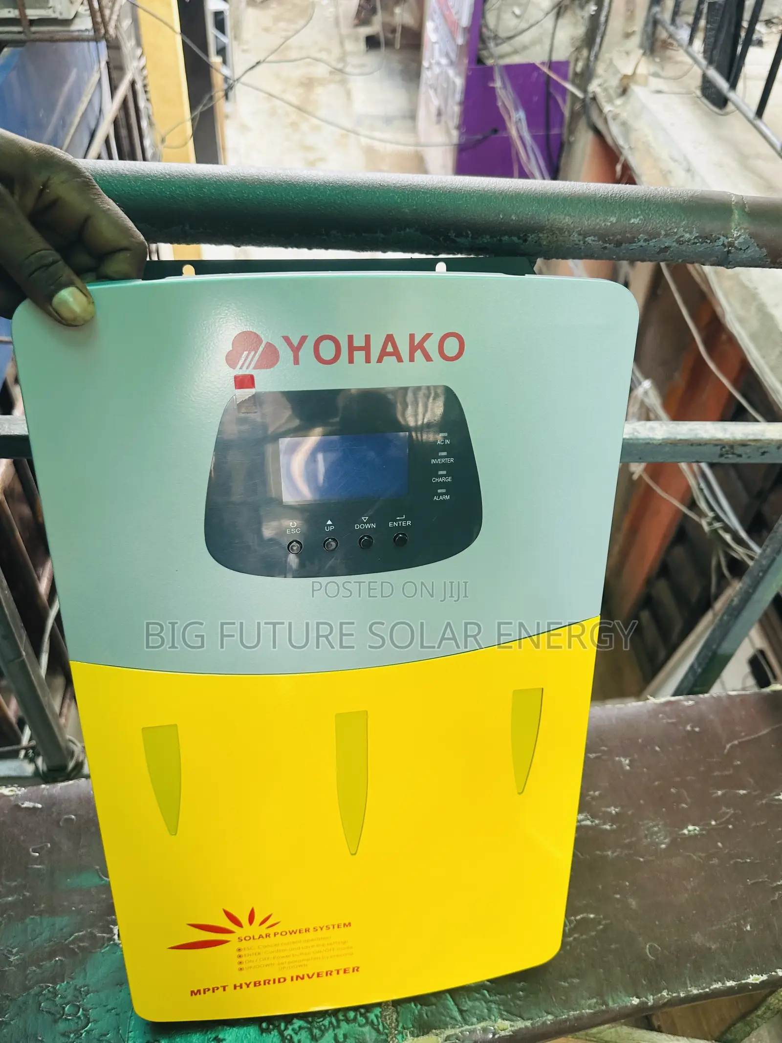 2.5kva Yohako Hybrid Solar Inverter 24v