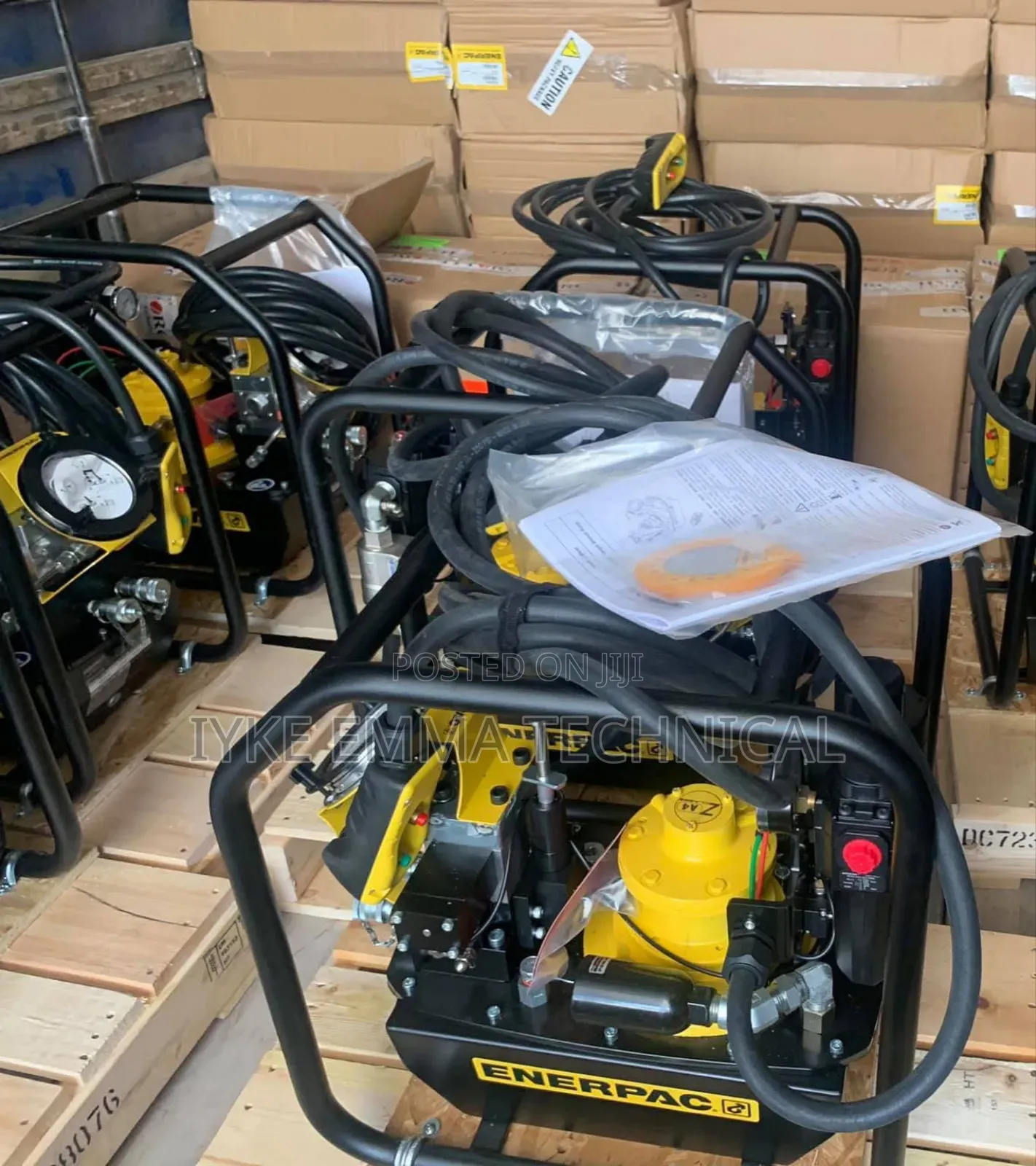 Enerpac Two Speed Air Hydraulic Torque Wrench Pump
