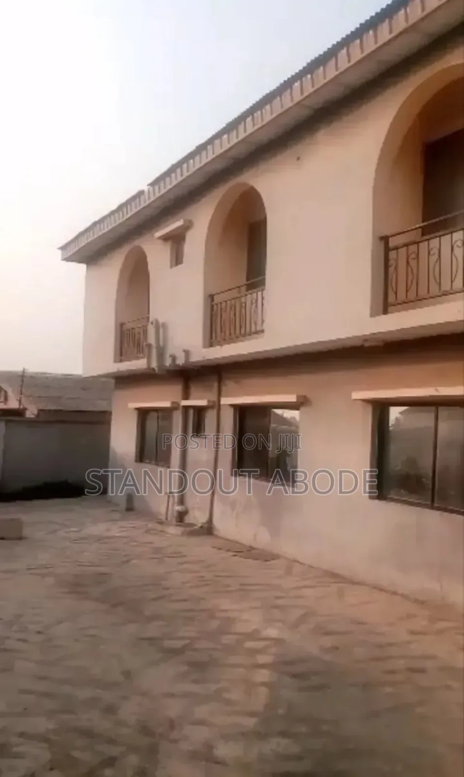 3bdrm Block of Flats in In A Good Location, Alagbado for sale