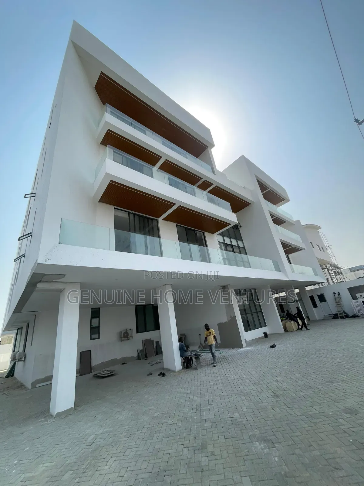 2bdrm Apartment in Lekki Phase 1 for sale