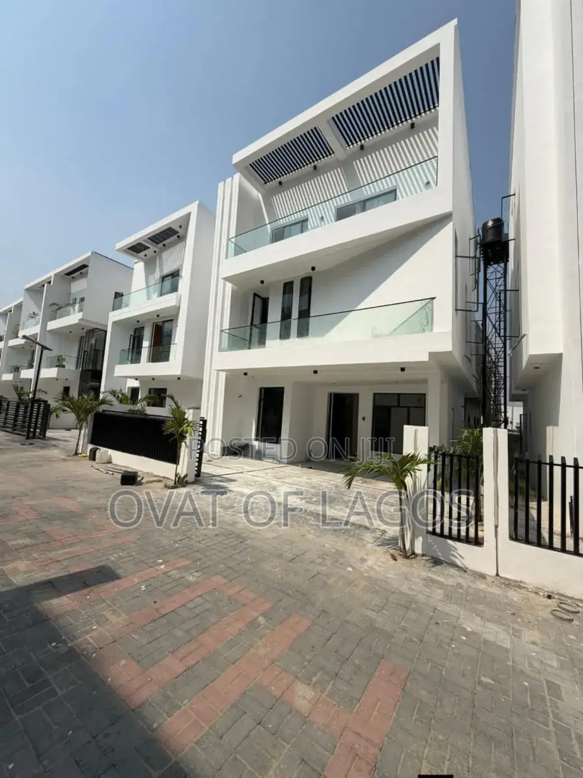 5bdrm Duplex in Orchi Lekki for sale