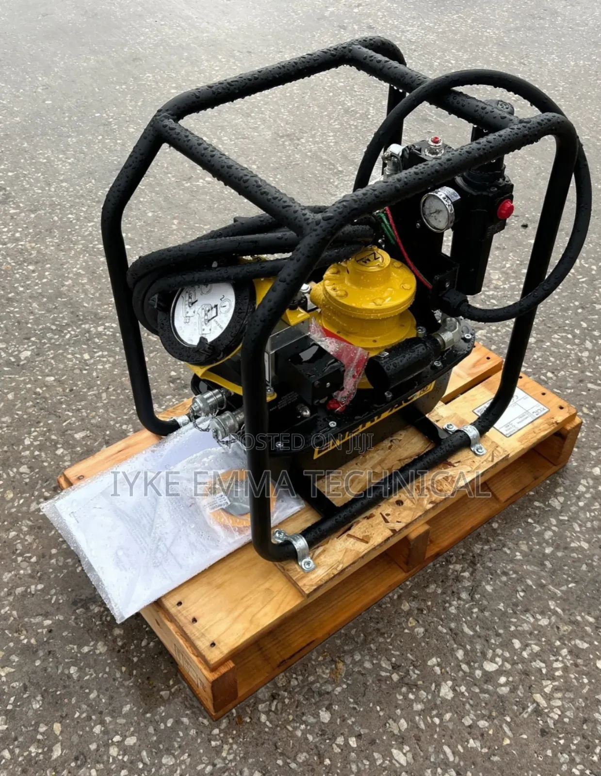 Enerpac Air / Pneumatic Hydraulic Torque Pump Machine (10,000 Psi)