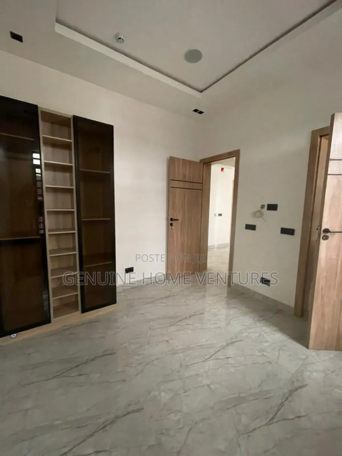 4bdrm Duplex in Lekki Phase 1 for sale