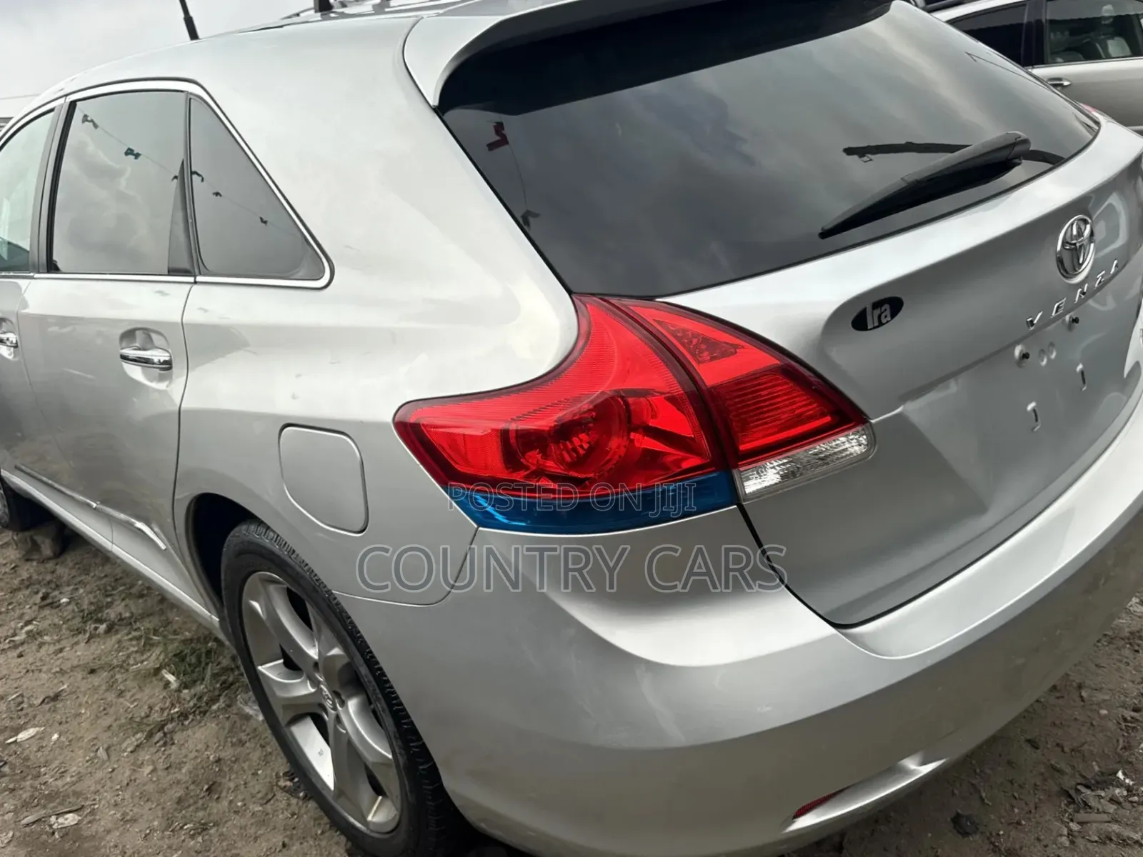 Toyota Venza V6 AWD 2011 Silver