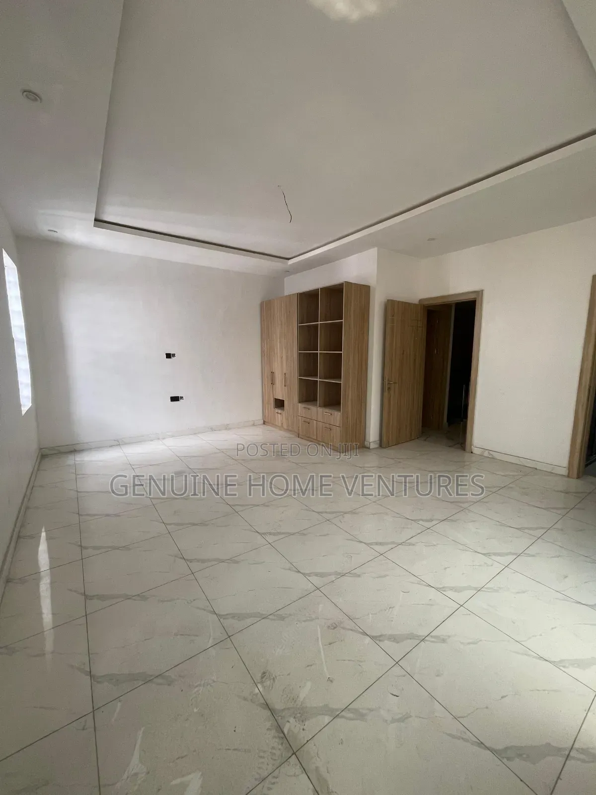 5bdrm Duplex in Lekki Phase 1 for sale