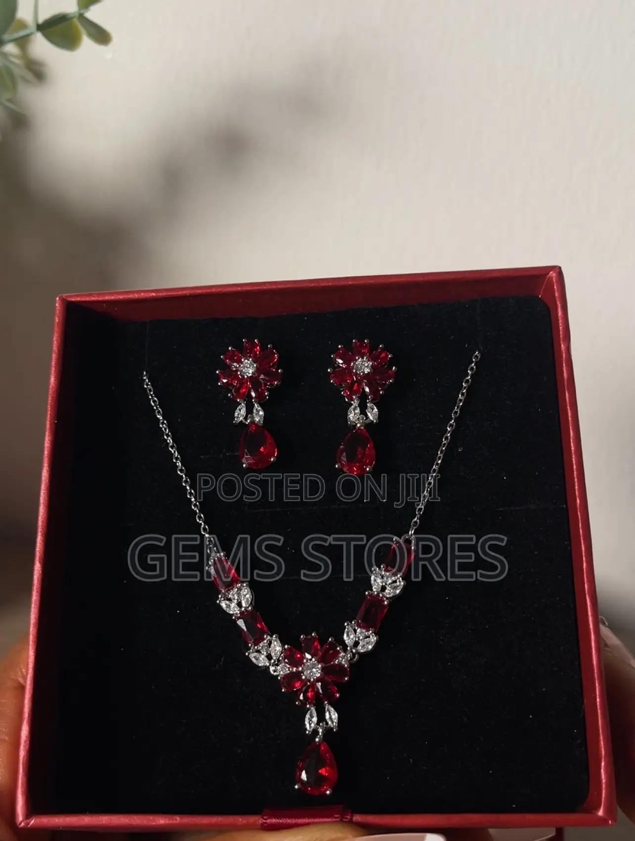 Stunning Ruby Red Floral Jewelry Set – Silver Necklace Earrings