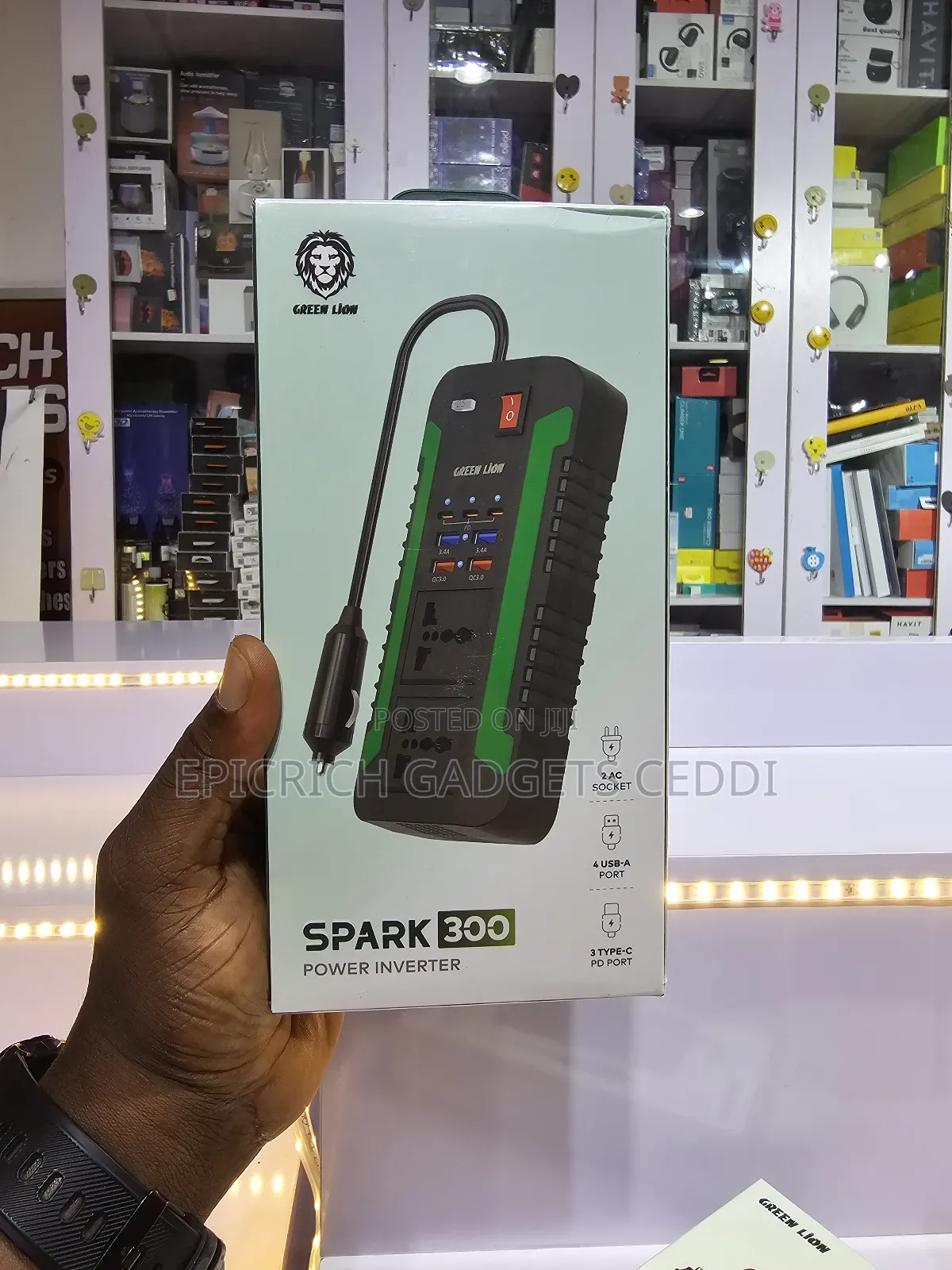 Green Lion Spark 300w Car Power Inverter Dc to Ac Usb Charger Black