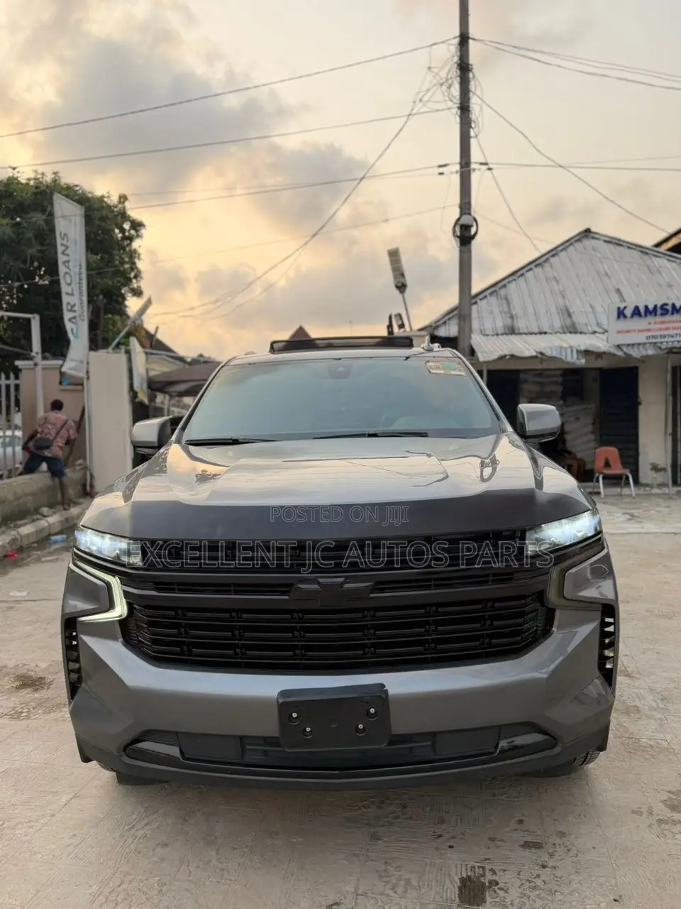 Chevrolet Suburban 2021 Gray