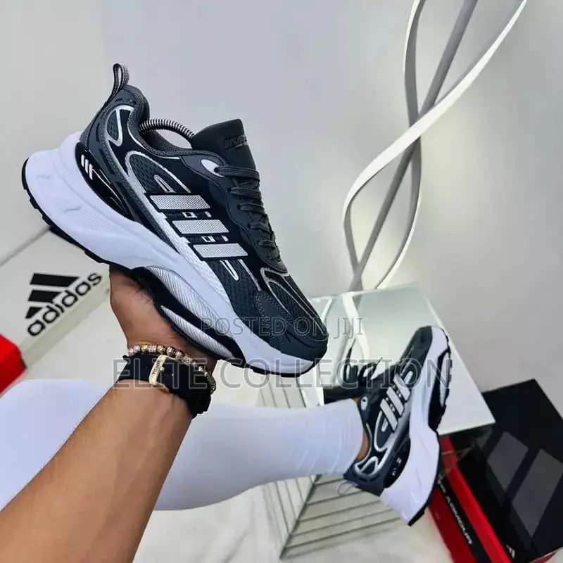 Quality New Balance Best Quality Verified*Drip to Hard*Sizes* *40——45*