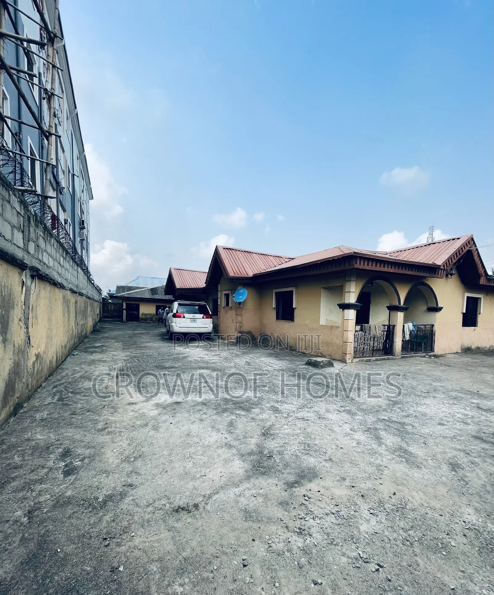 4bdrm Bungalow in Alaba for sale