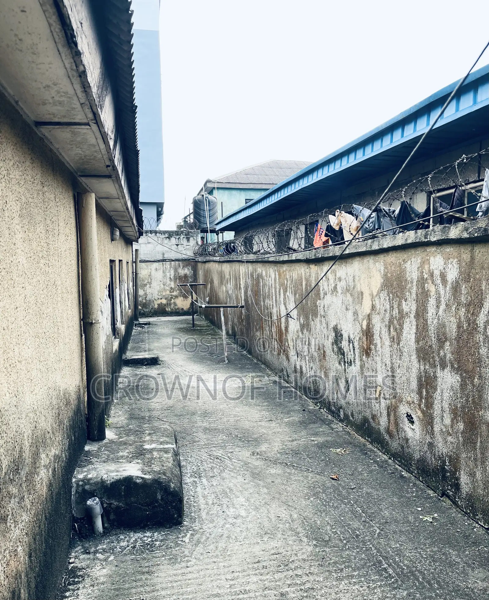 4bdrm Bungalow in Alaba for sale