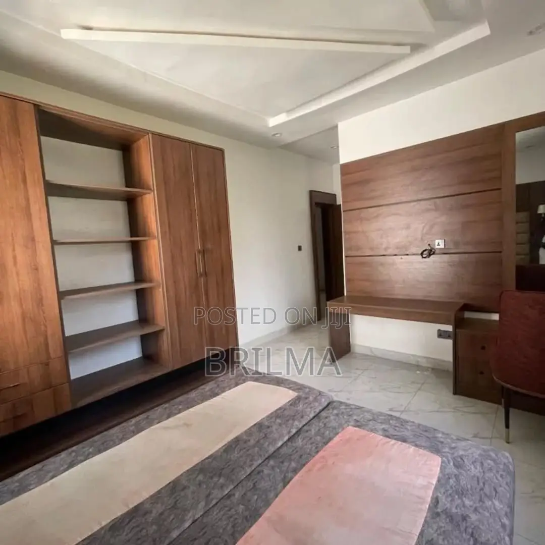 5bdrm Duplex in Apo Resettlement for sale