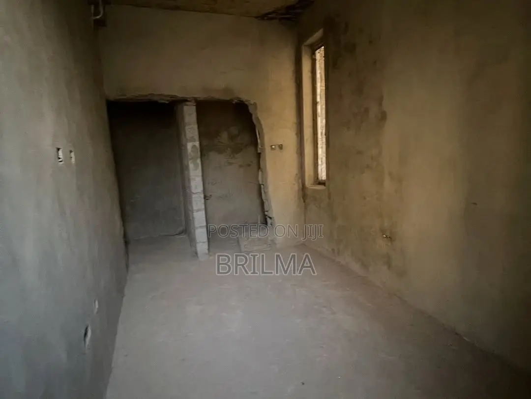 4bdrm Duplex in Lokogoma for sale