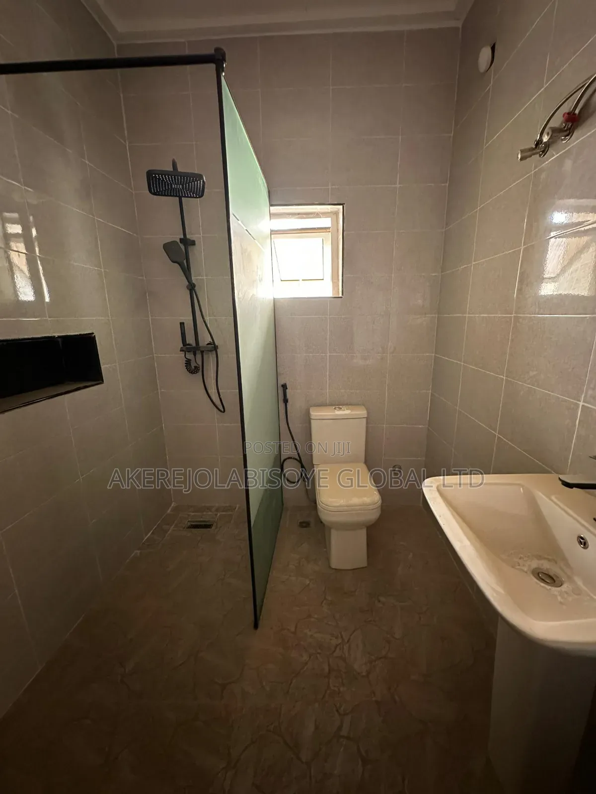 4bdrm Duplex in Around Godab for sale