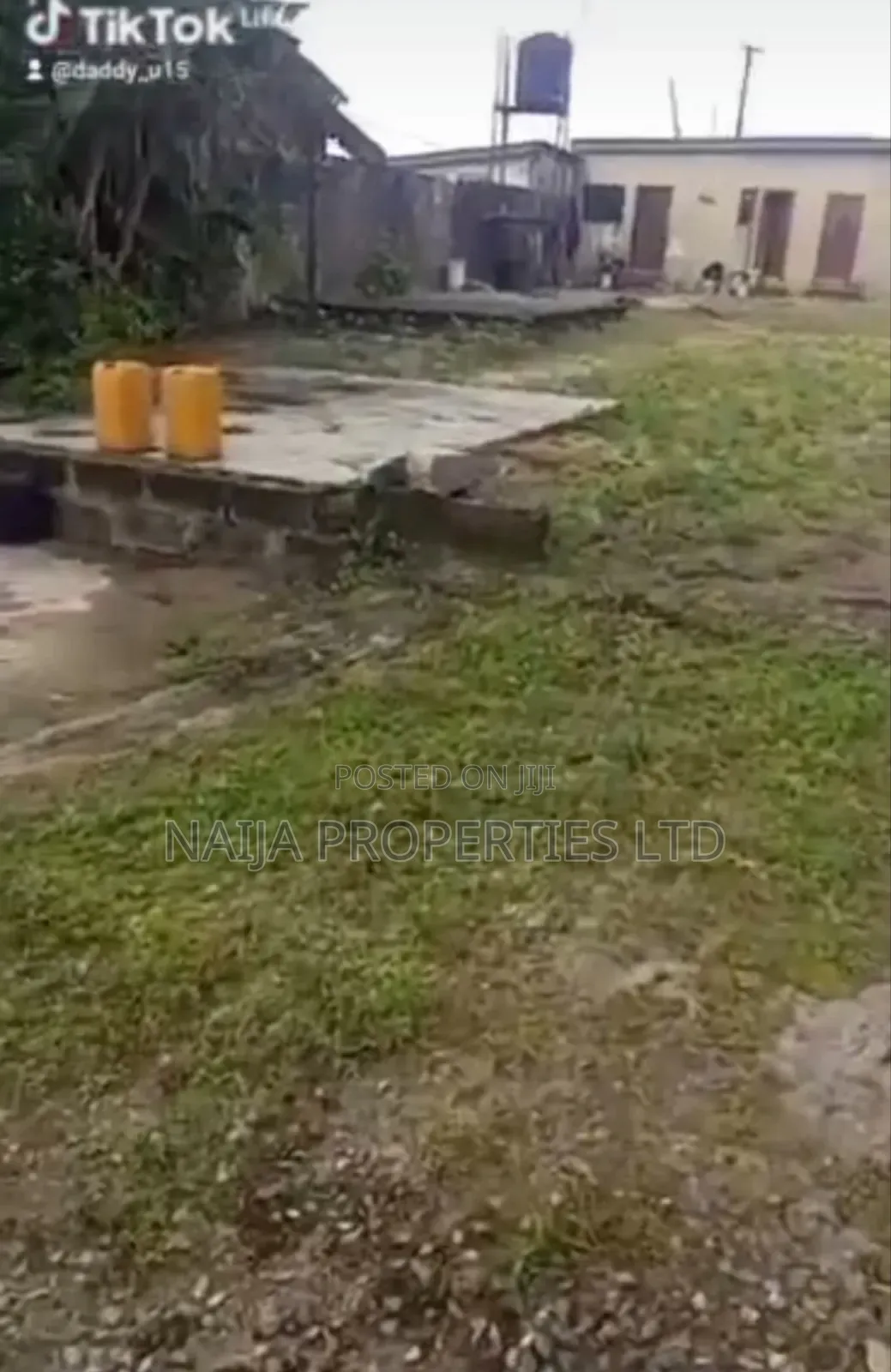 1140sqm Land Directly On The Express Way @ Igando,Ibeju-lekki For Sale