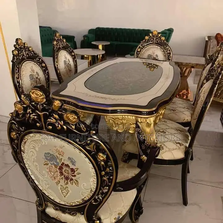 Royal Antique 6-Seater Dining Set