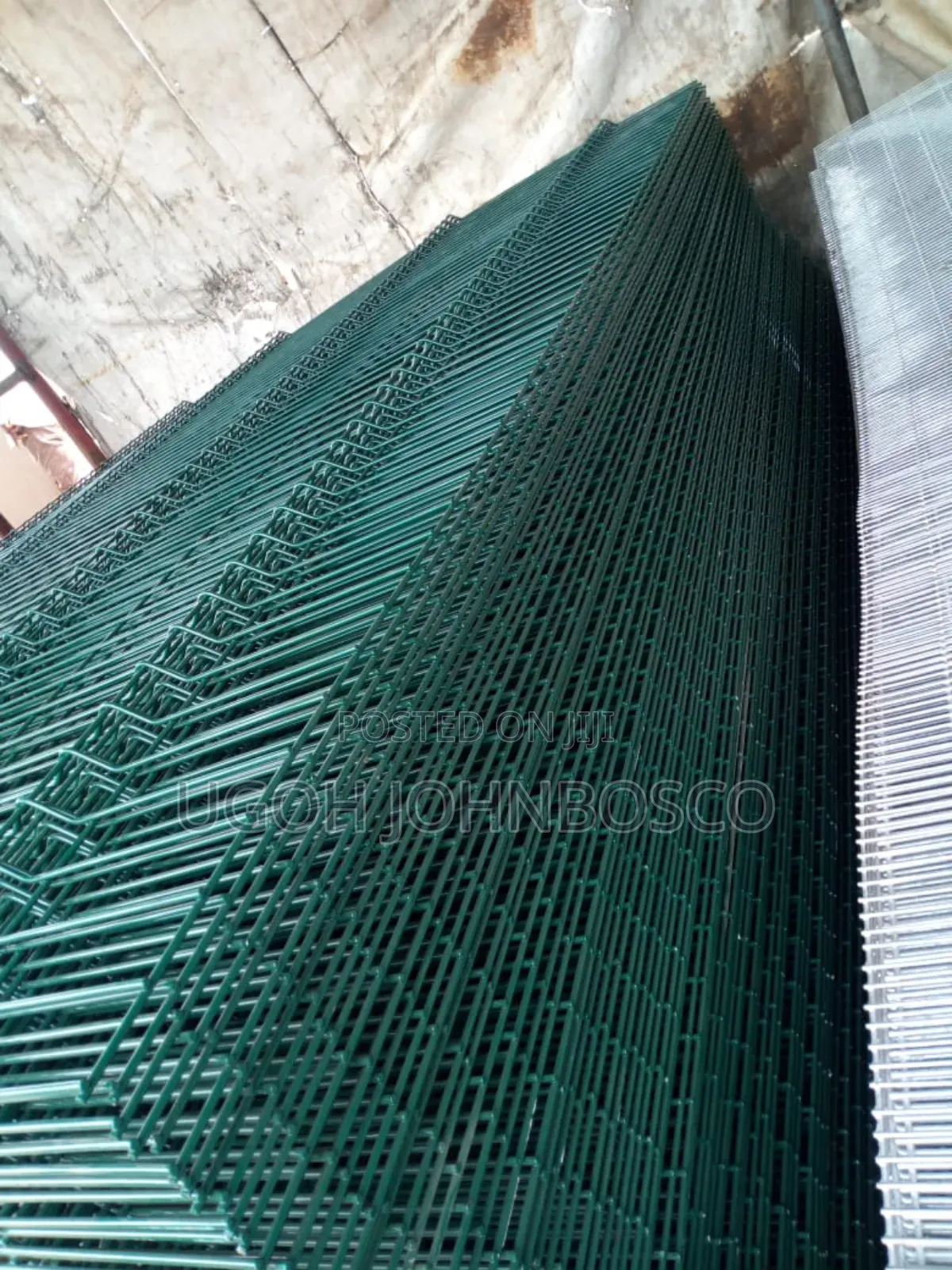 Green Mesh 8 by 9