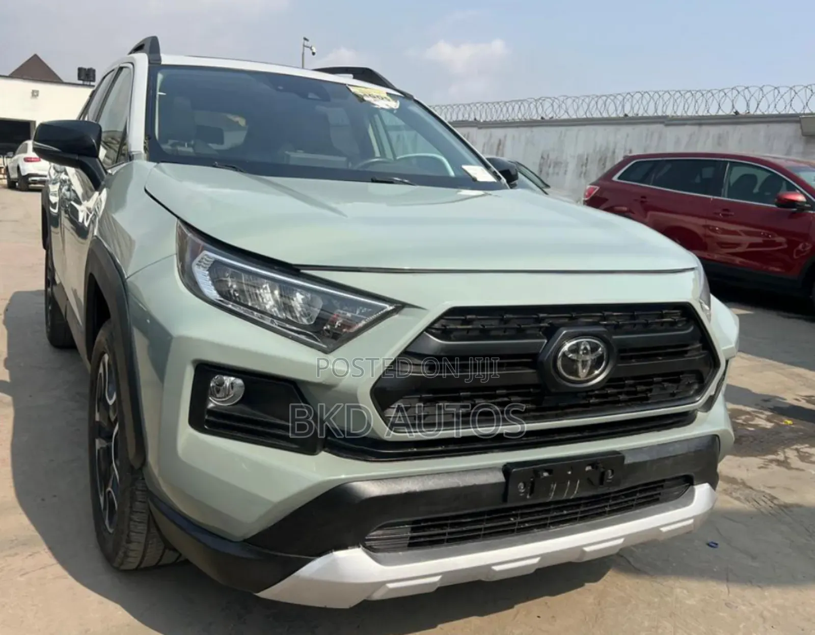 Toyota RAV4 Adventure 2019 Green
