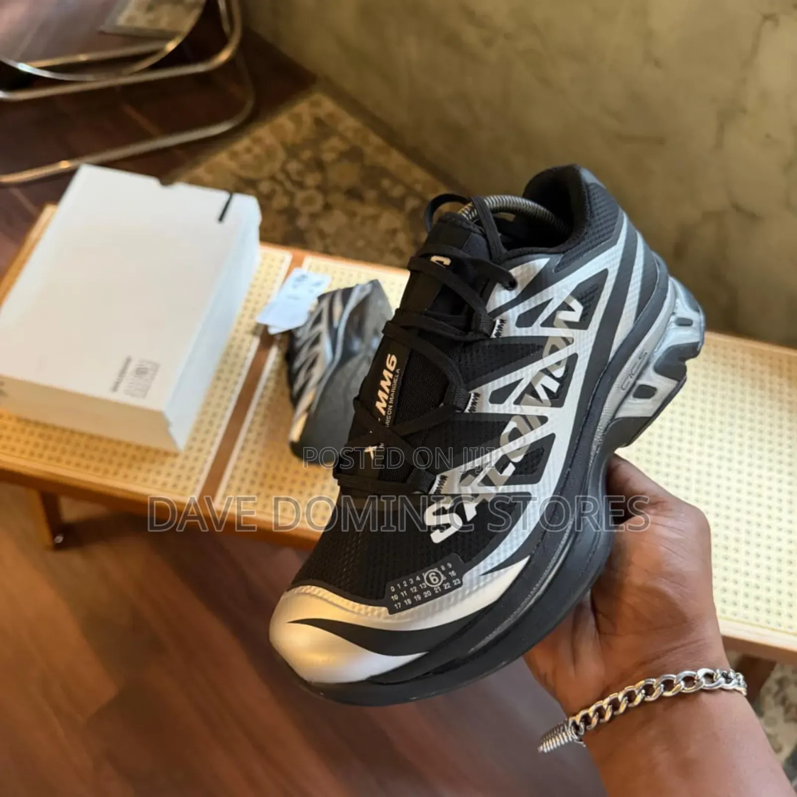 Salomon Xt-Mm6 Maison Margiela Reconstructed in Black/Silver/Phantom