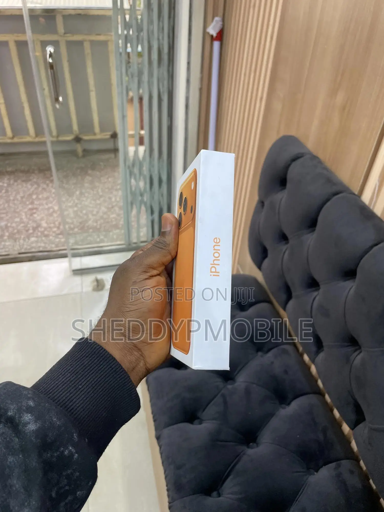 New Apple iPhone XR 128 GB