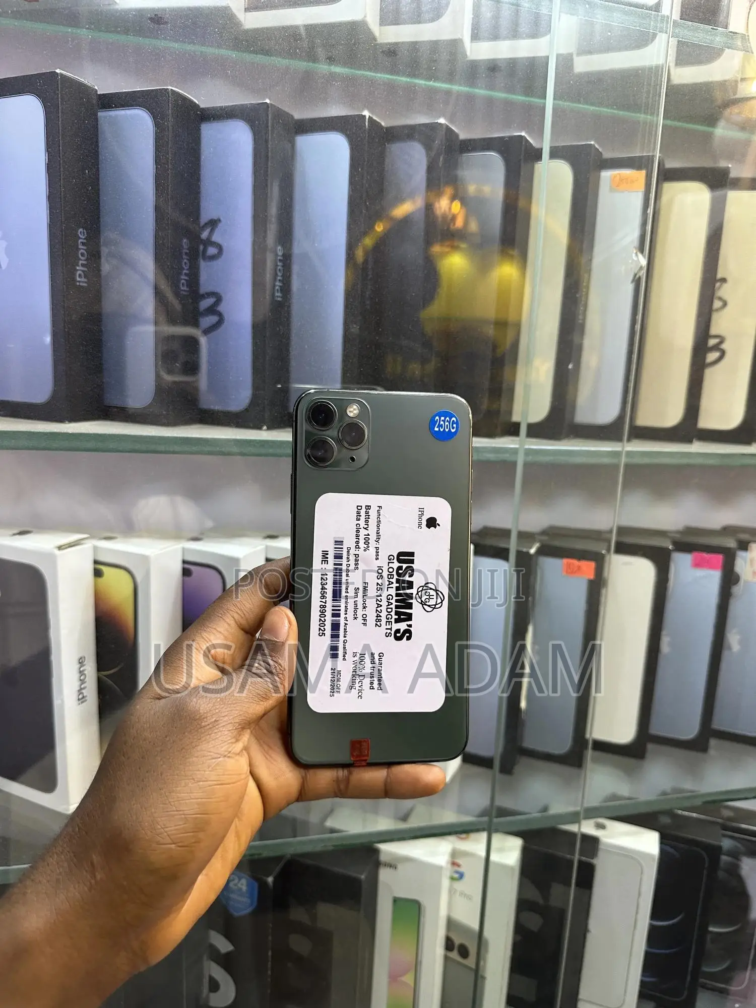 New Apple iPhone 11 Pro Max 256 GB Black