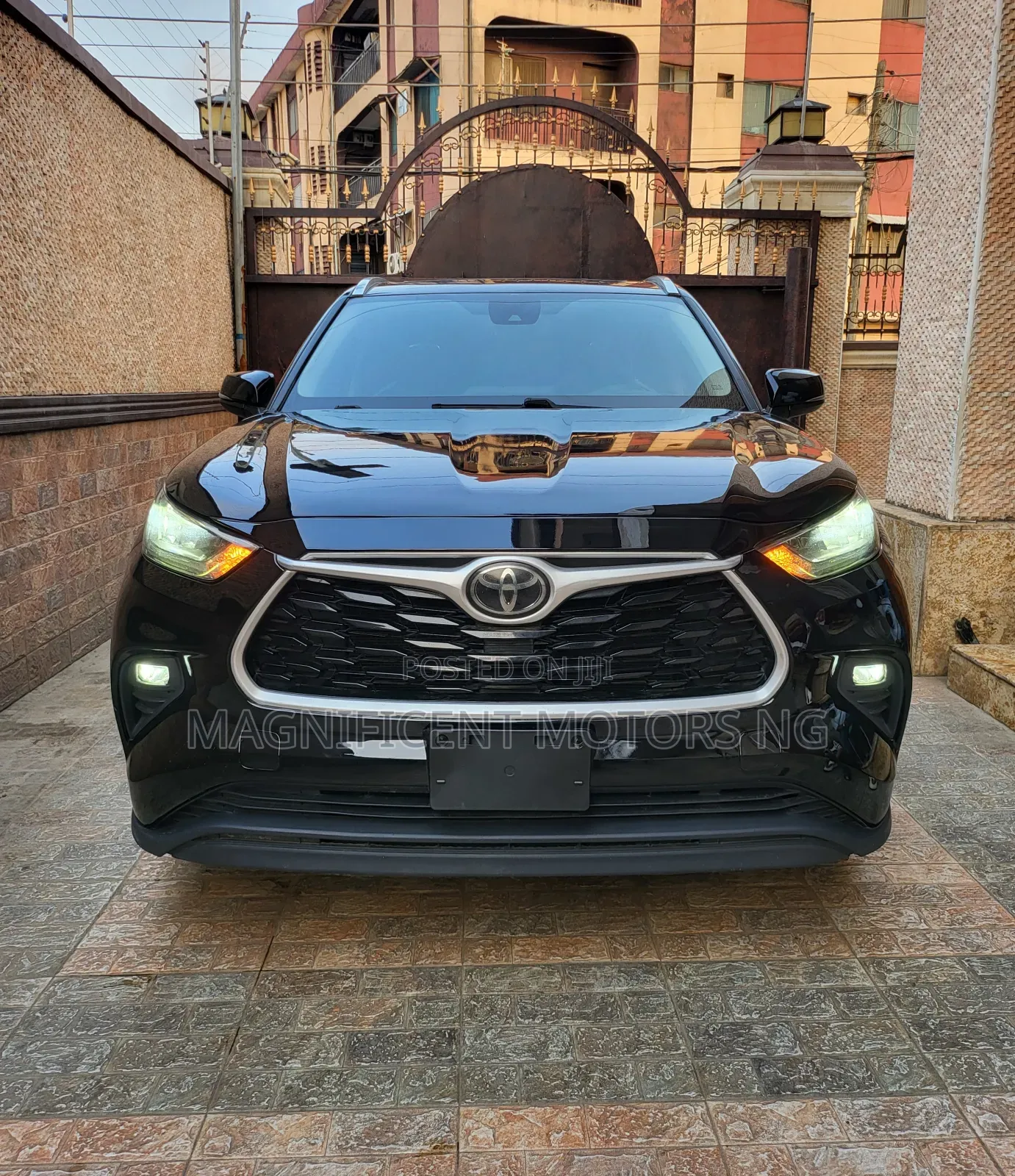 Toyota Highlander XLE AWD 2020 Black