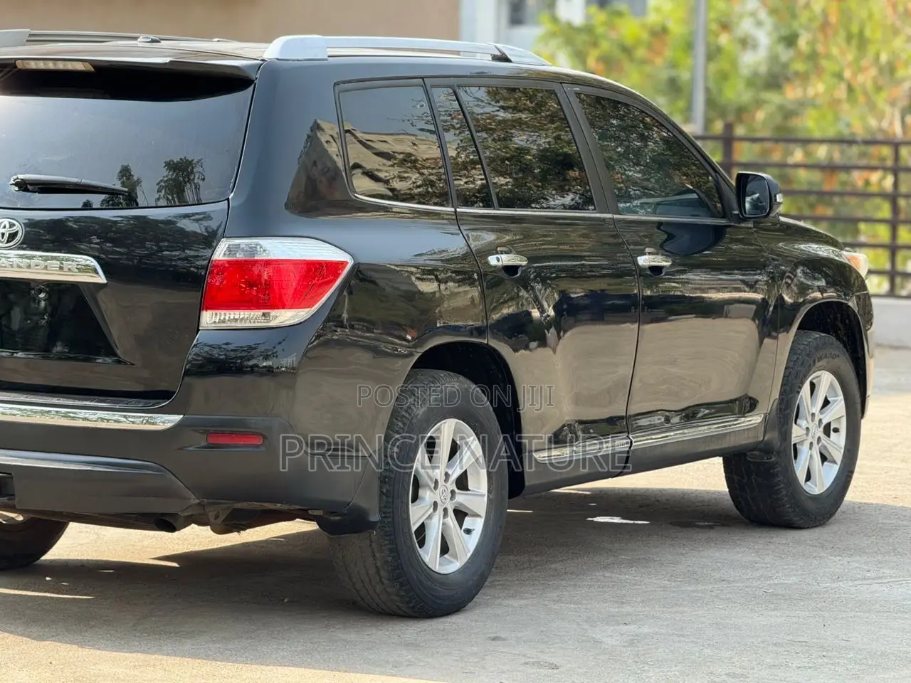 Toyota Highlander 3.5L 4WD 2013 Black