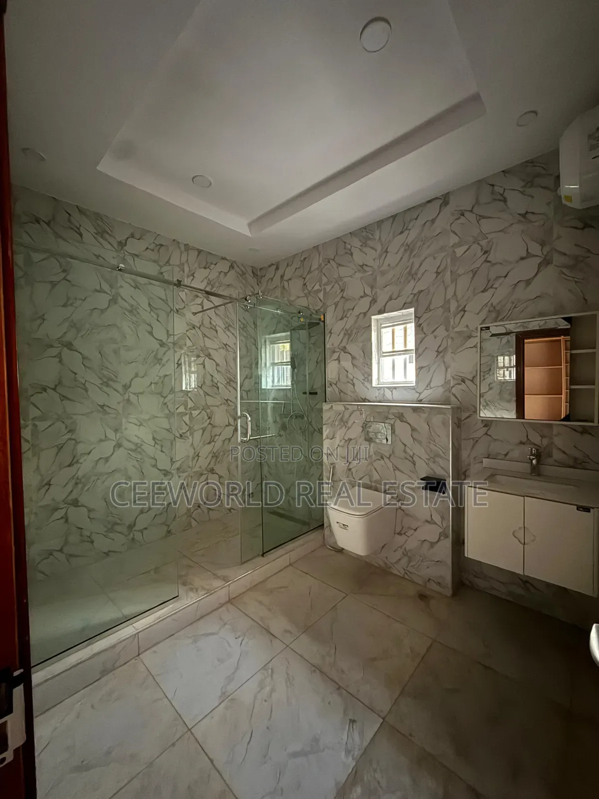 4bdrm Duplex in Calton Gate Estate, Akobo for sale