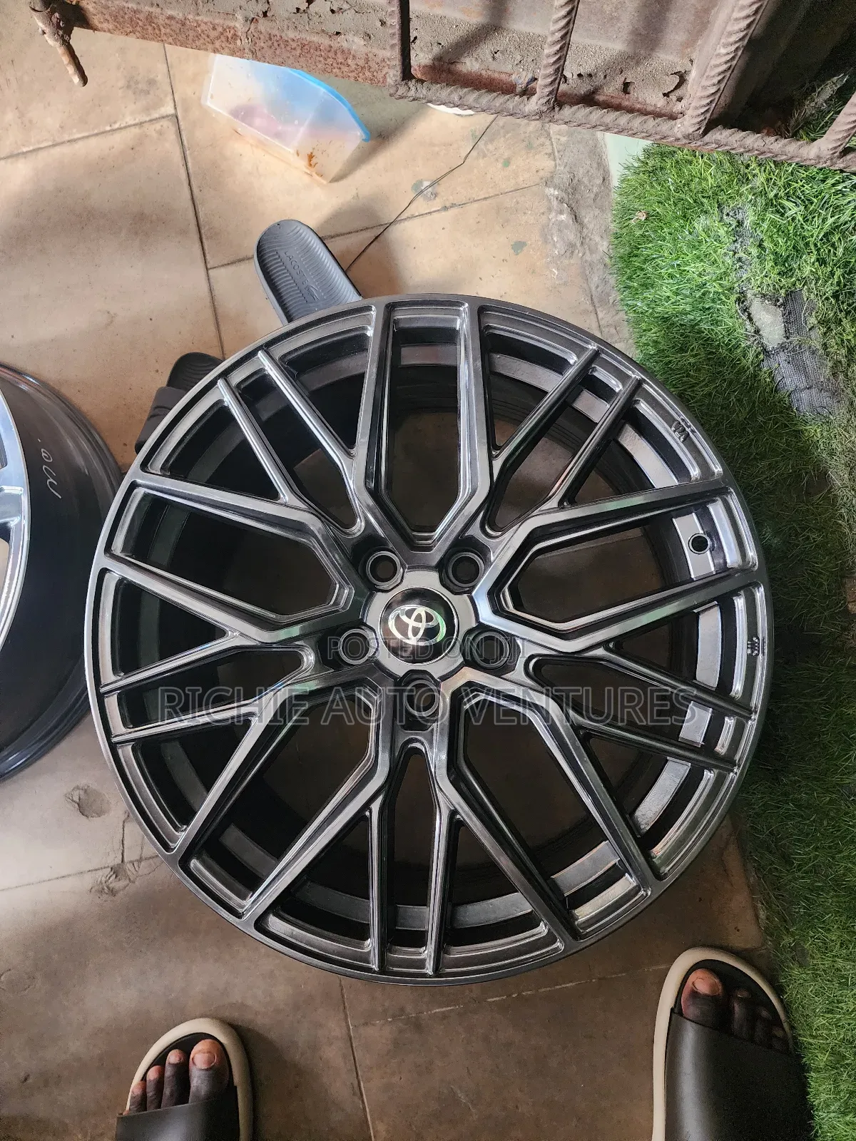 18inch Spoke Design Rim Pencil Color