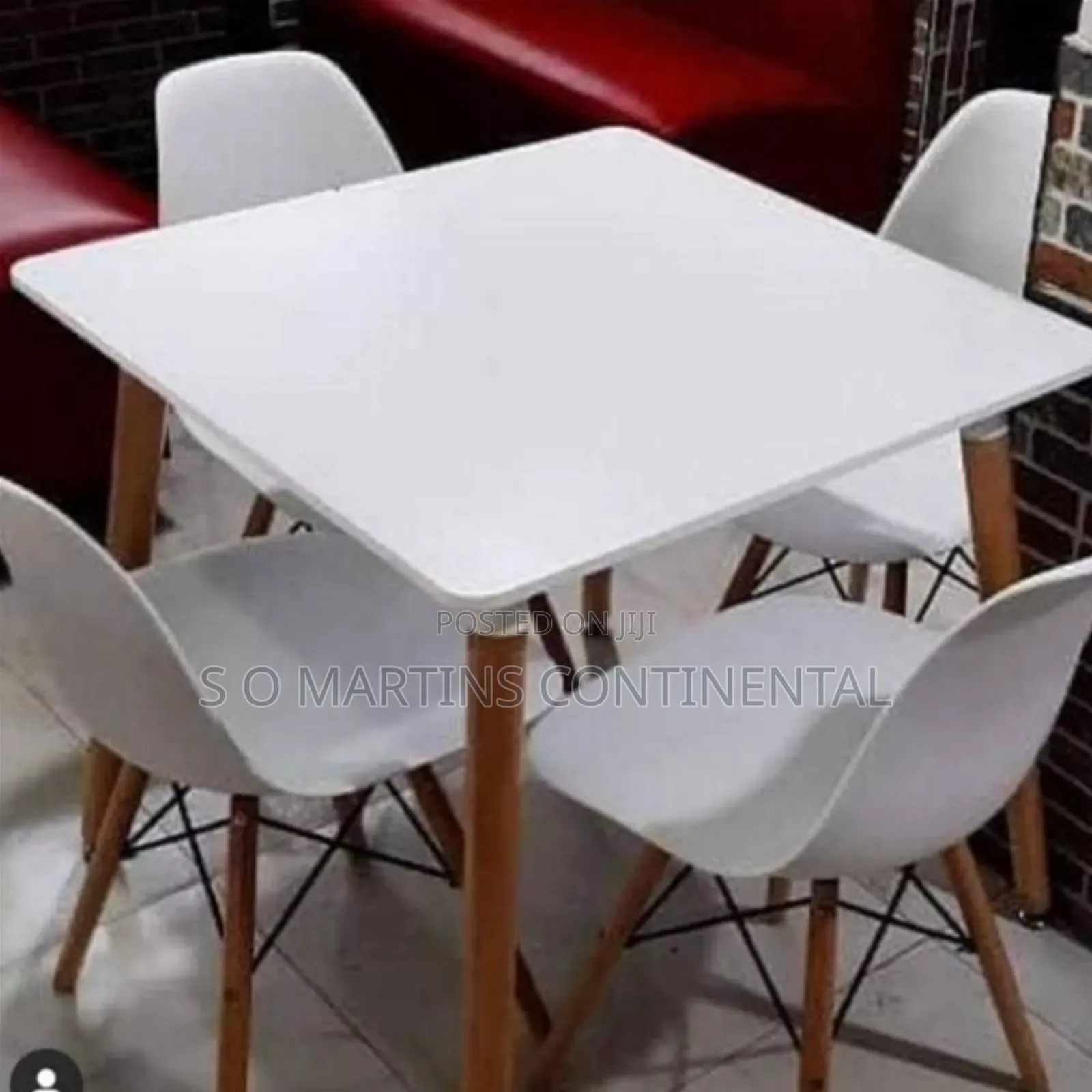 Classic Quality Modern Restaurant Table With Chairs