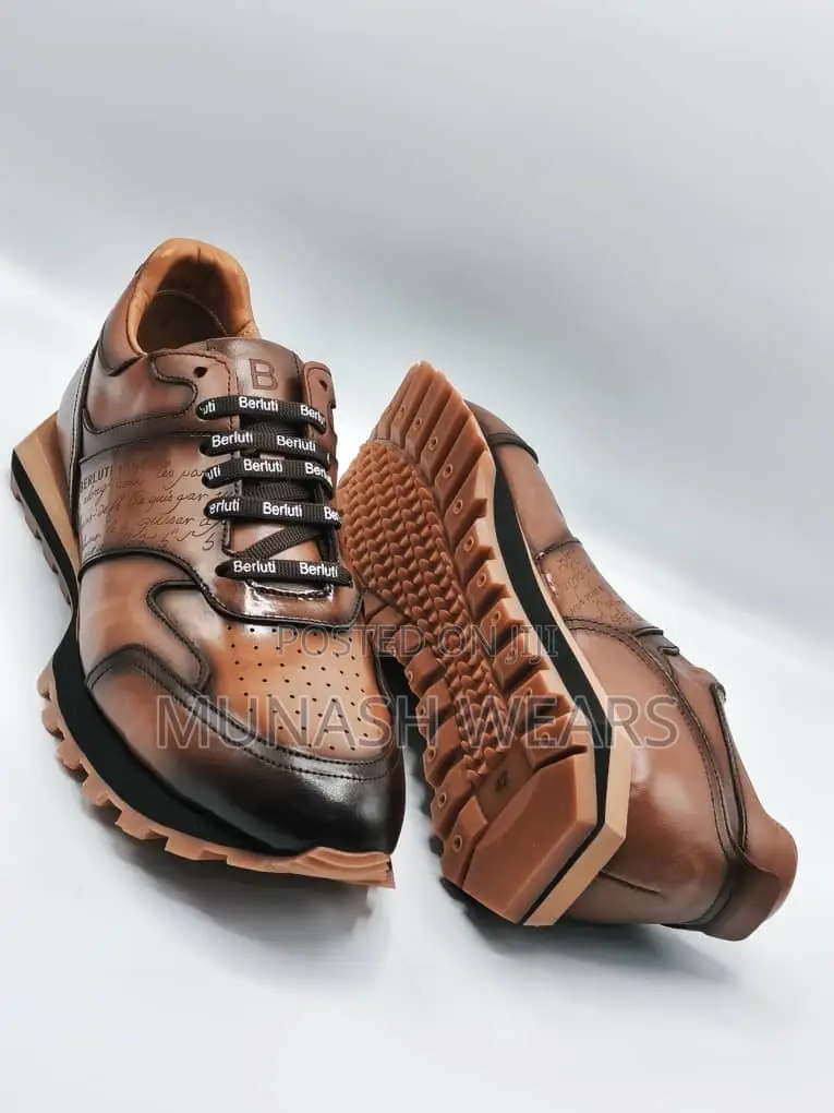 Luxury Italian Men Sneakers 2026