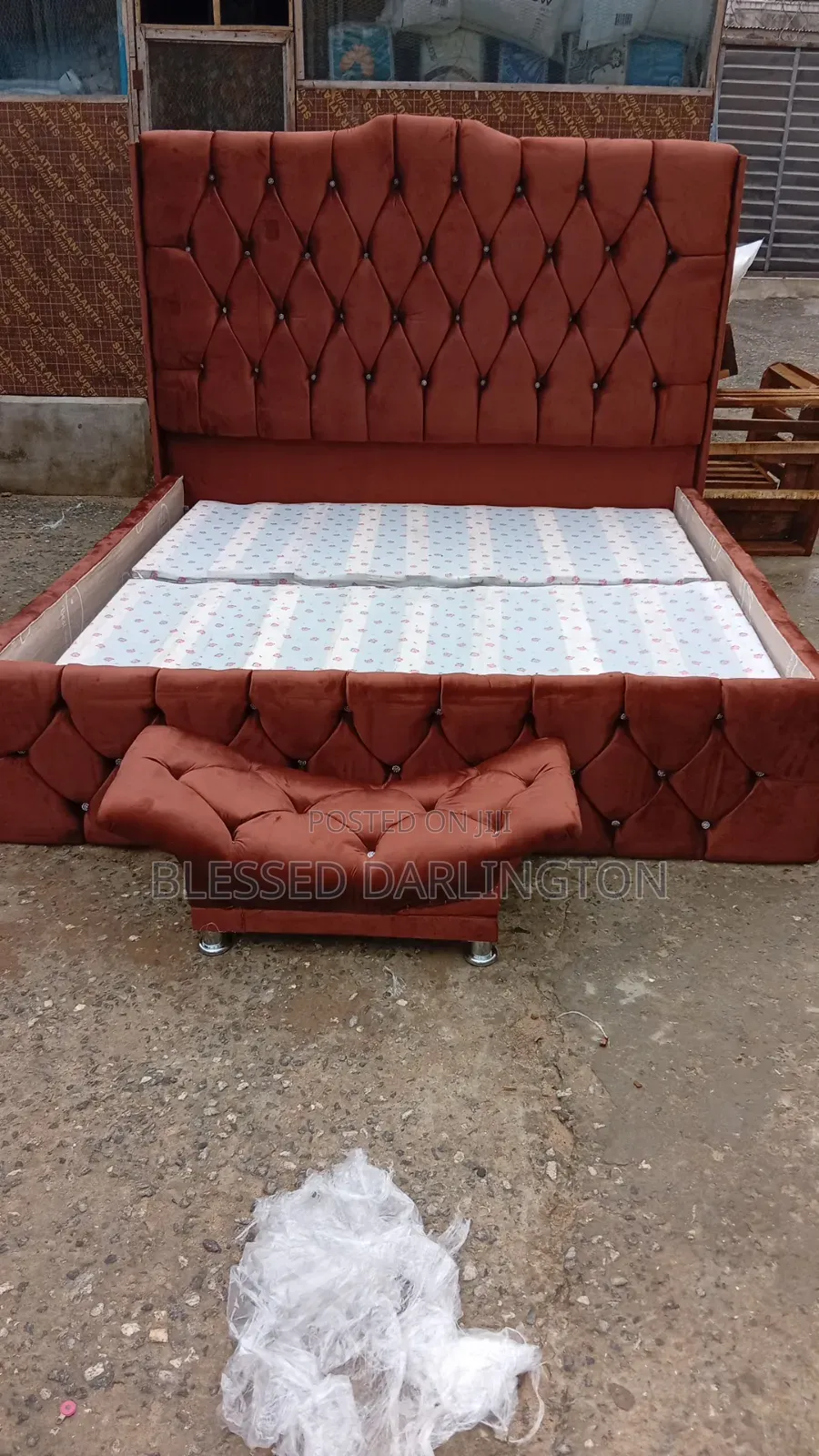 Upholstery 6/6 Brown Bed Frame
