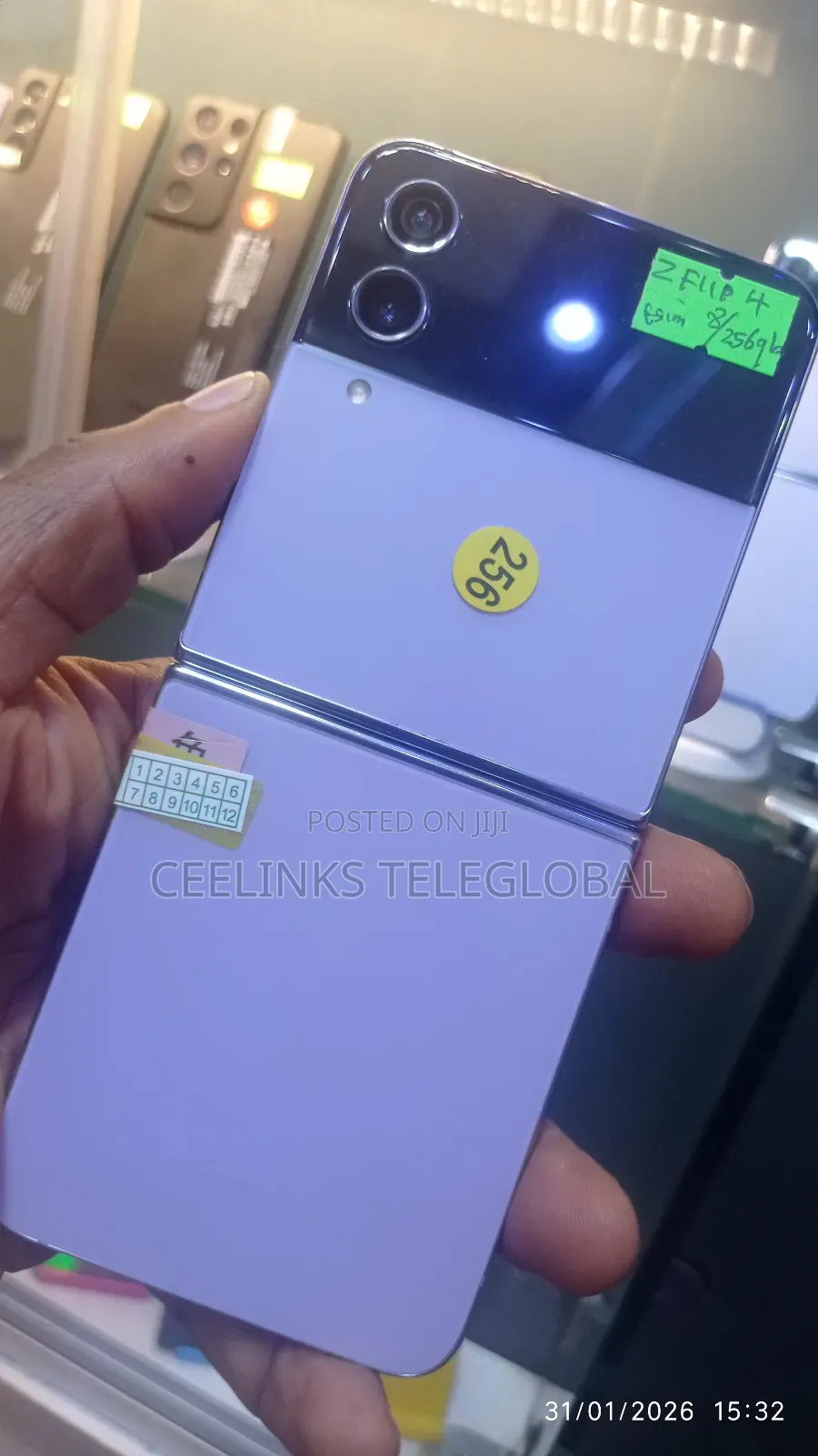 Samsung Galaxy Z Flip4 256 GB Purple