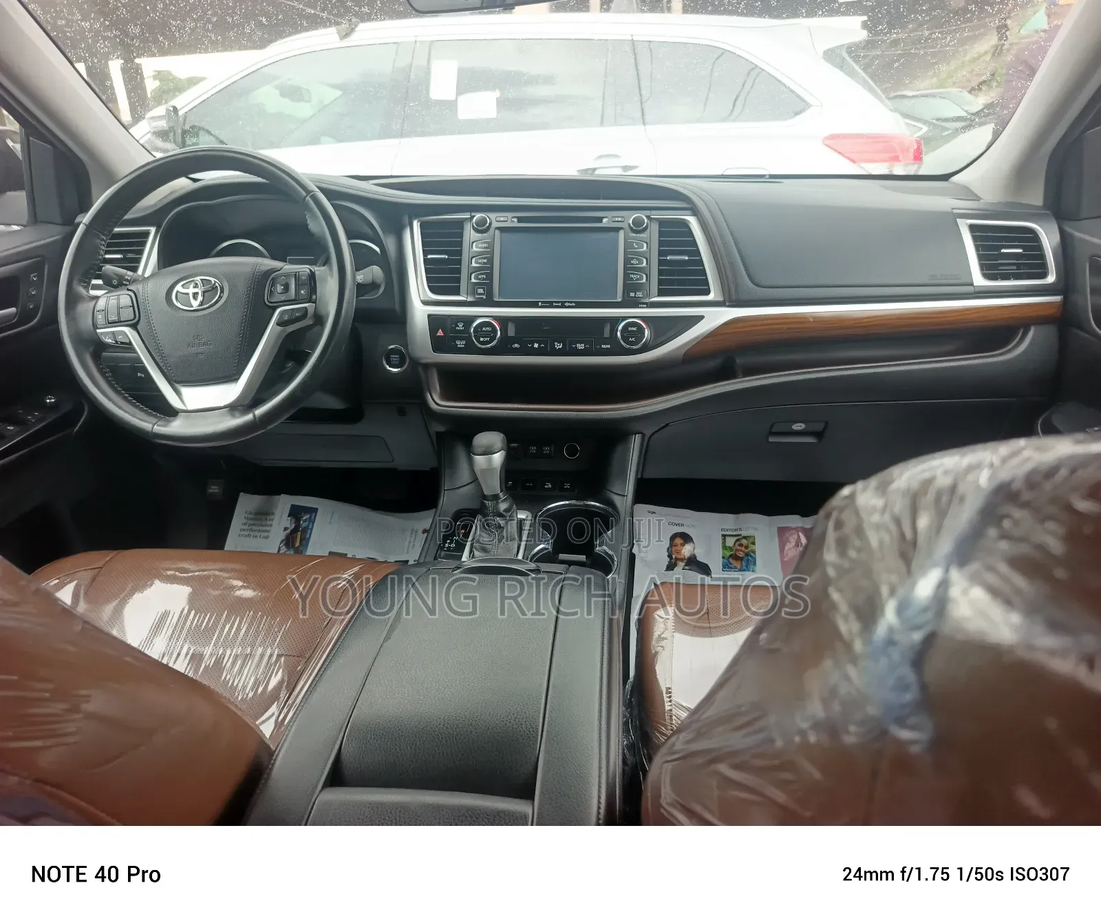 Toyota Highlander Limited Platinum 4x2 V6 (3.5L 6cyl 8A) 2018 Black