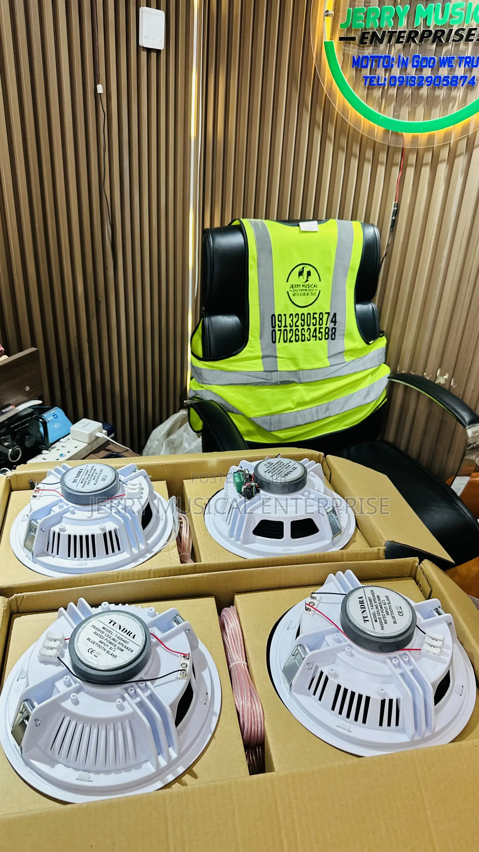 4n1 Bluetooth Ceiling Speakers 50w