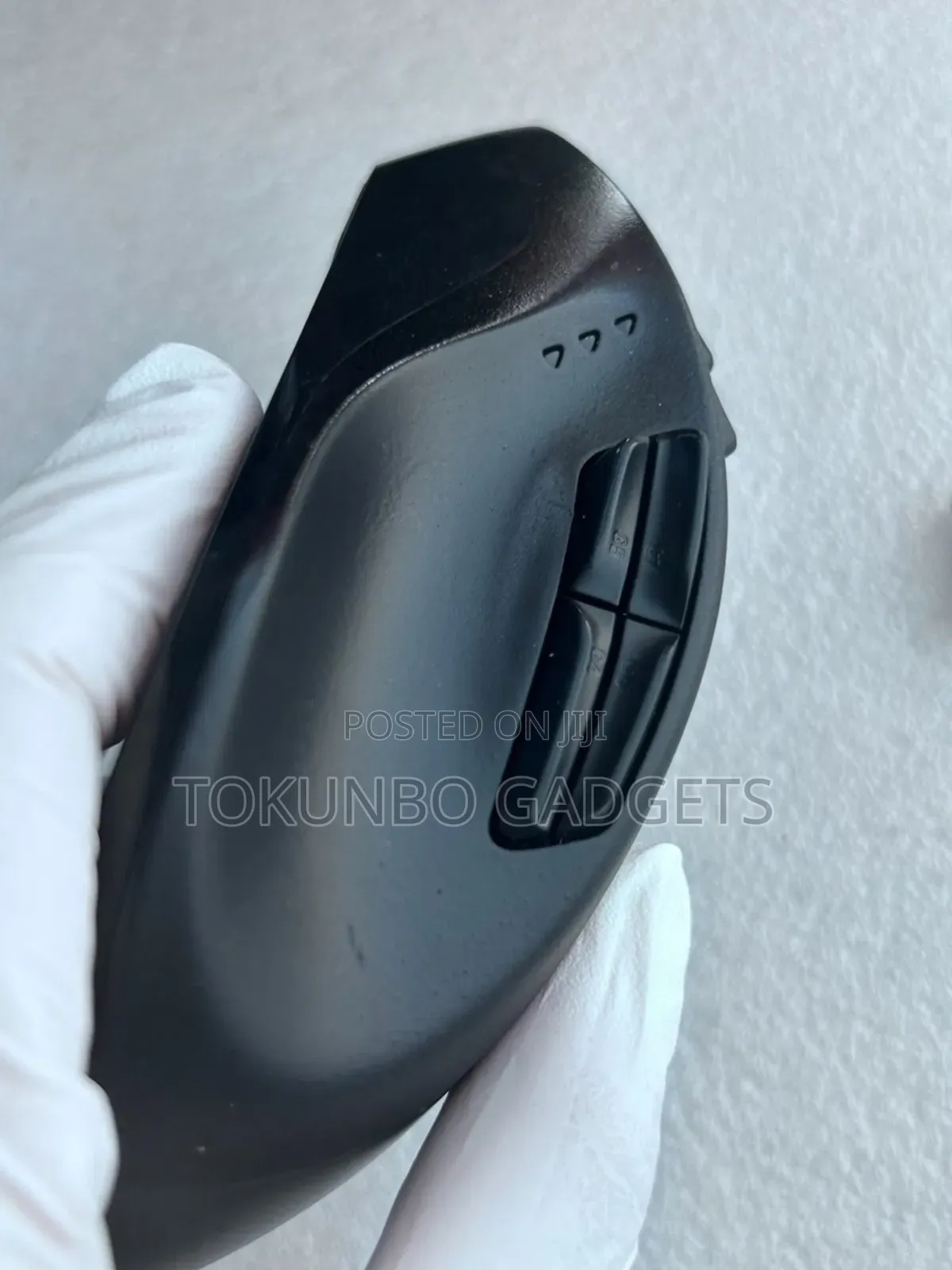 Logitech G700s Gaming Mouse Wireless Ergonomic 13-Programmable Buttons