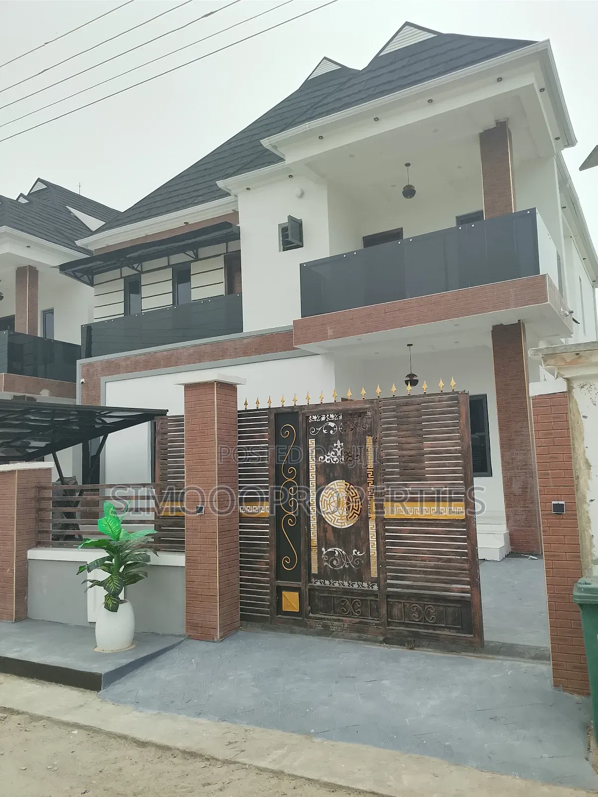 4bdrm Duplex in Rose Garden, Bogije for sale