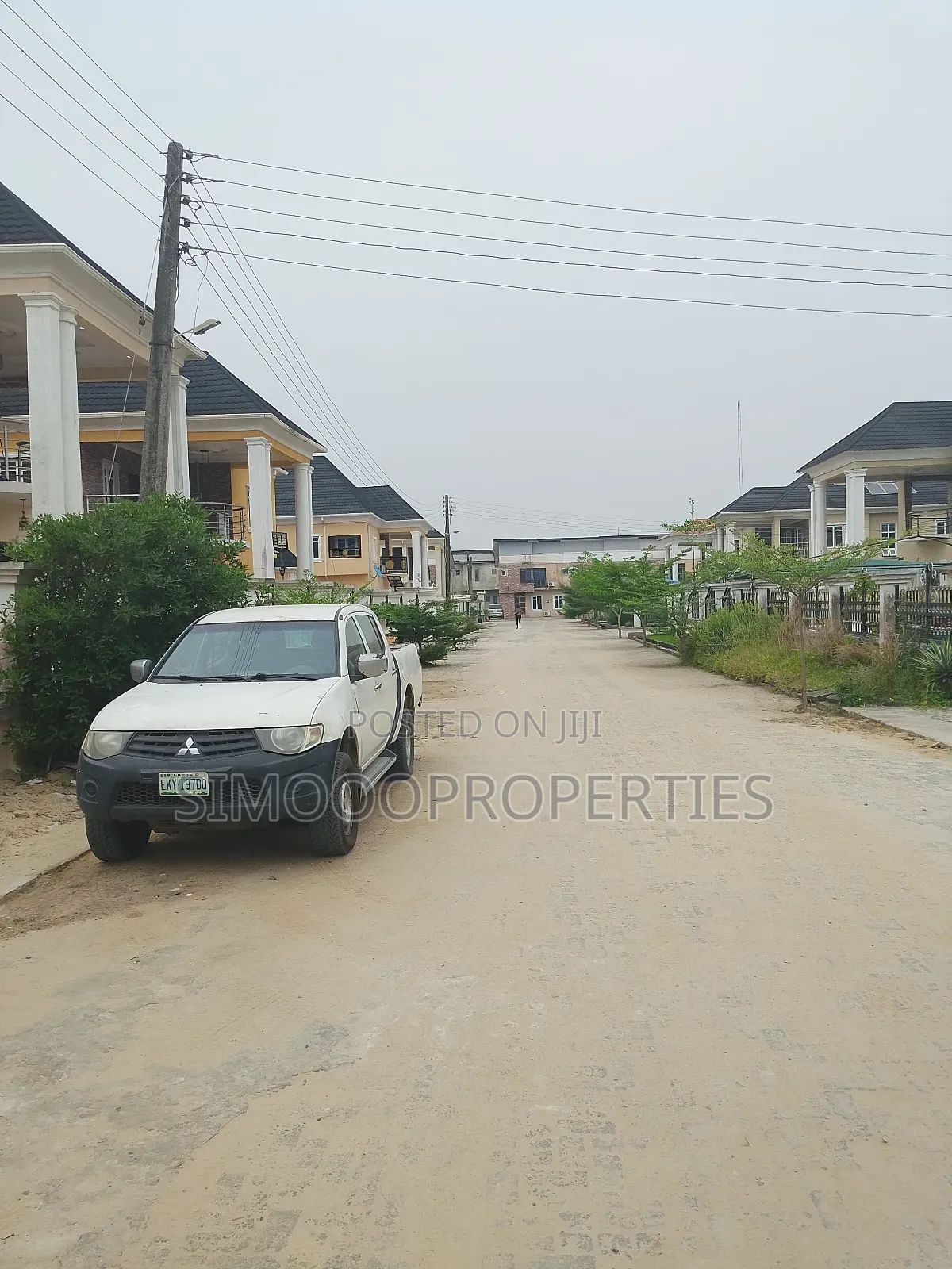 4bdrm Duplex in Rose Garden, Bogije for sale