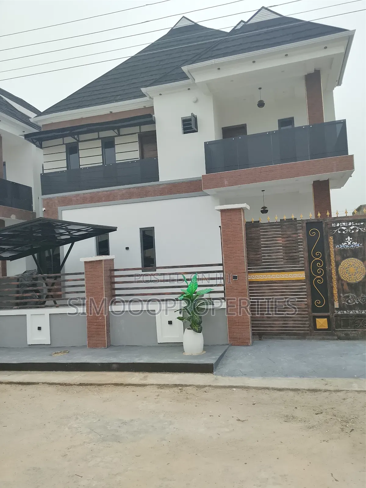 4bdrm Duplex in Rose Garden, Bogije for sale